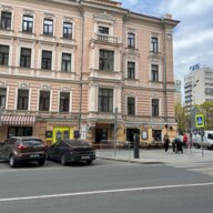 Продажа помещения с арендатором ресторан на Маяковской