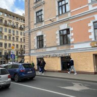 Продажа помещения с арендатором ресторан на Маяковской