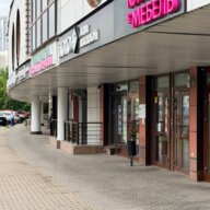 Продажа помещения с арендаторами в "Серебряный Берег" 