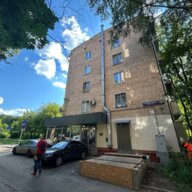 Продажа помещения с магазином, окупаемость 9 лет.