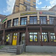 Продажа помещения с арендаторами, окупаемость 9 лет.