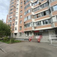 Продажа помещения с арендатором Красное и Белое