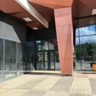 Продажа коммерческого помещения в ЖК бизнес класса "VERY"  