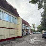 Продажа торгового здания с арендаторами в г. Щербинка