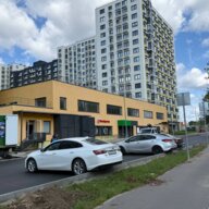 Продажа торгового здания с арендаторами. Окупаемость 7,3 лет.