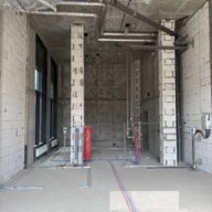 Аренда торгового помещения в ЖК "Левел Южнопортовая" 