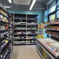 Продажа помещения с арендатором "ВинГараж" 