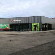 Продажа двух зданий с арендаторами в Истре. Окупаемость 7,4 лет