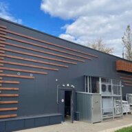 Продажа здания с магазином «Чижик» в Подмосковье