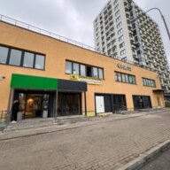 Продажа торгового здания с арендаторами. Окупаемость 7,3 лет.