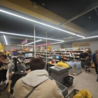 Продажа помещения с арендаторами у метро 
