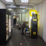 Продажа помещения с арендаторами у метро 