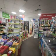Продажа помещения с арендаторами у метро 