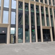 Продажа торгового помещения с арендатором в БЦ "Stone Towers"