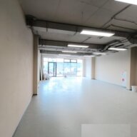 Продажа торгового помещения в бизнес-центре "10"