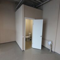 Продажа торгового помещения в бизнес-центре "10"