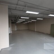 Продажа торгового помещения в бизнес-центре "10"