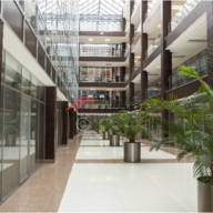 Аренда торгового помещения в БЦ Омега Плаза