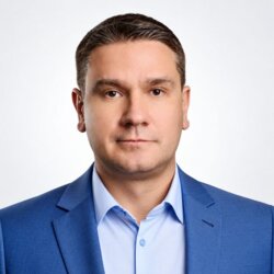 Александр